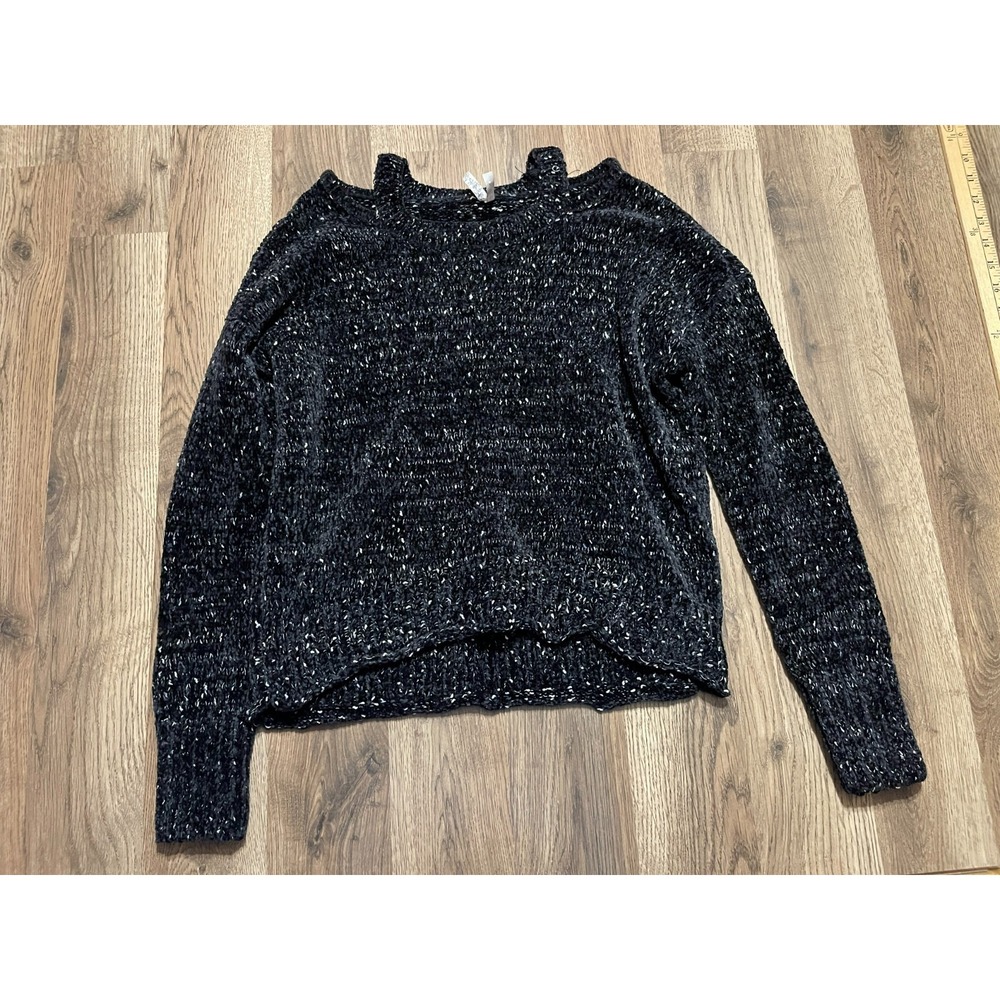 Mudd Sweater, Women's Size Medium, Black White, Long Sleeve, Knit, Cold Shoulder